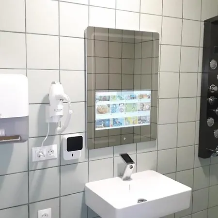 Kapslový hotel Futurotel Malagueta 3*
